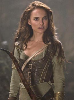 Nymeria Stark. Se niega a casarse.  Quiere conocer todo el mundo.