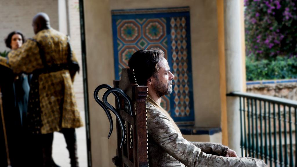La Casa de Blanco y Negro (5×02): Dentro del episodio