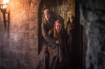 Cersei_arrestada_por_la_Fe_HBO