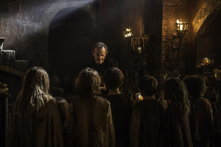 Anton Lesser como Qyburn. Foto: Helen Sloan / HBO