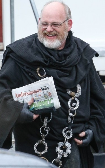 Richard Rycroft como el Maestre Wolkan