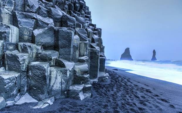reynisfjara-beach-iceland-deposit