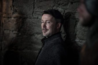 707-winterfell-littlefinger-3-768x511