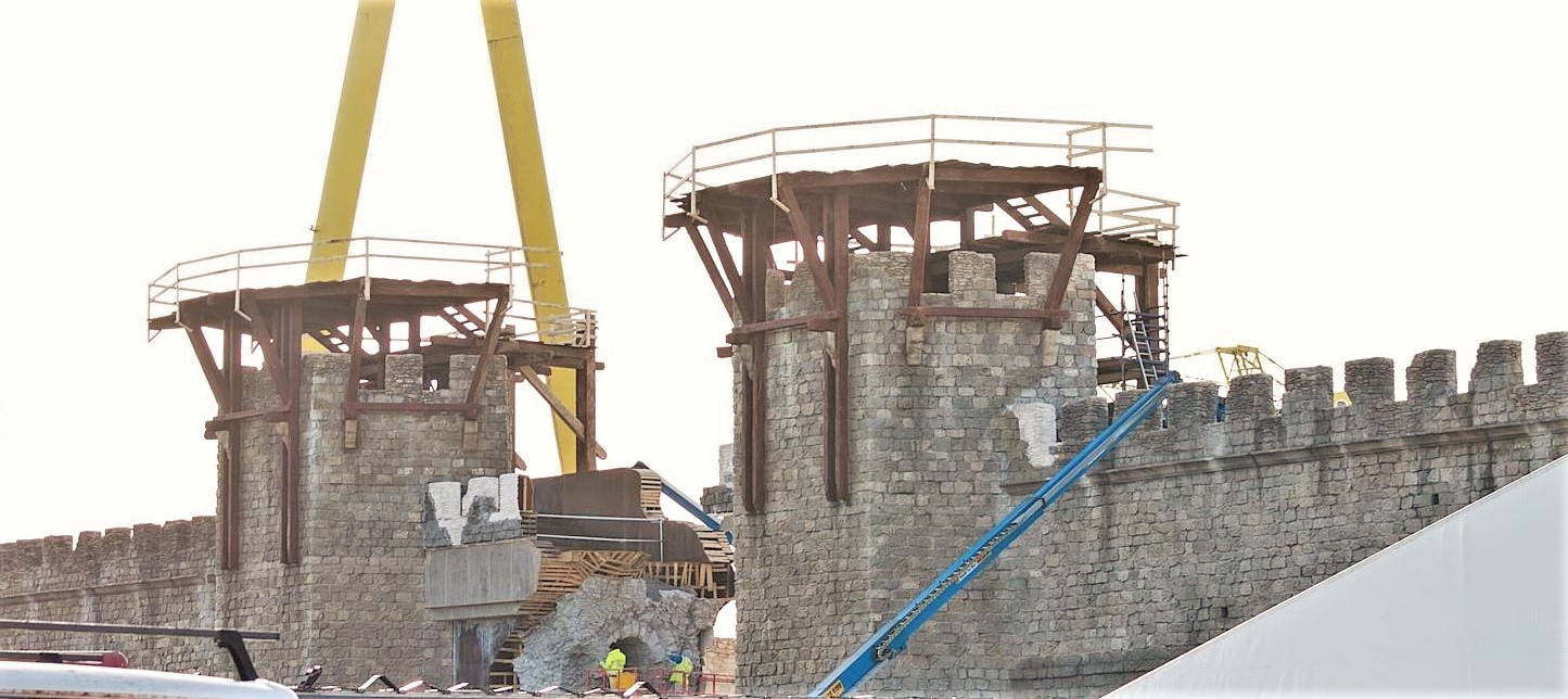 paint-hall-kings-landing-gate-front-3