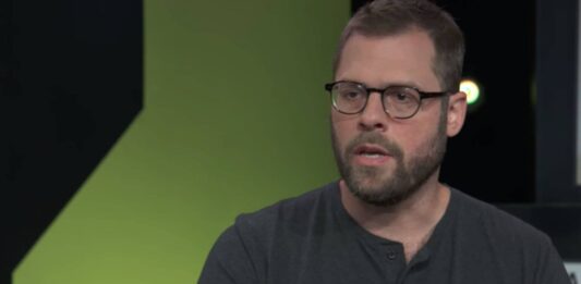 Ryan Condal confirma que dejará de hacer spinoffs de Juego de Tronos tras el final de La Casa del Dragón